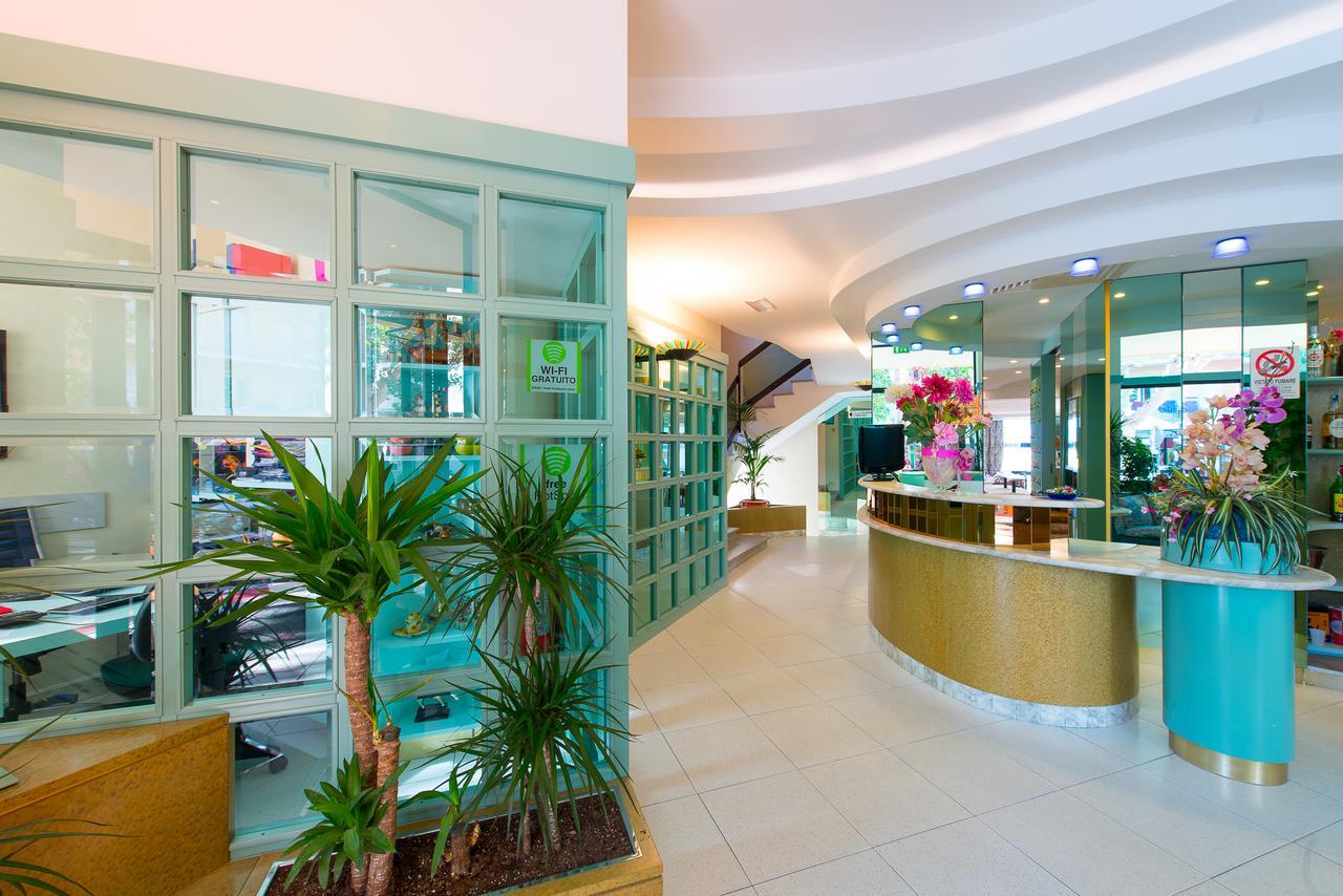 Hotel Ariane Rimini Esterno foto