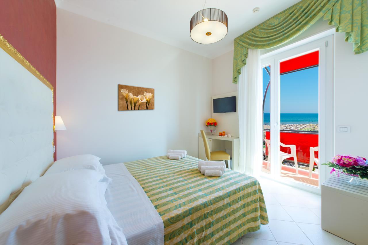 Hotel Ariane Rimini Esterno foto