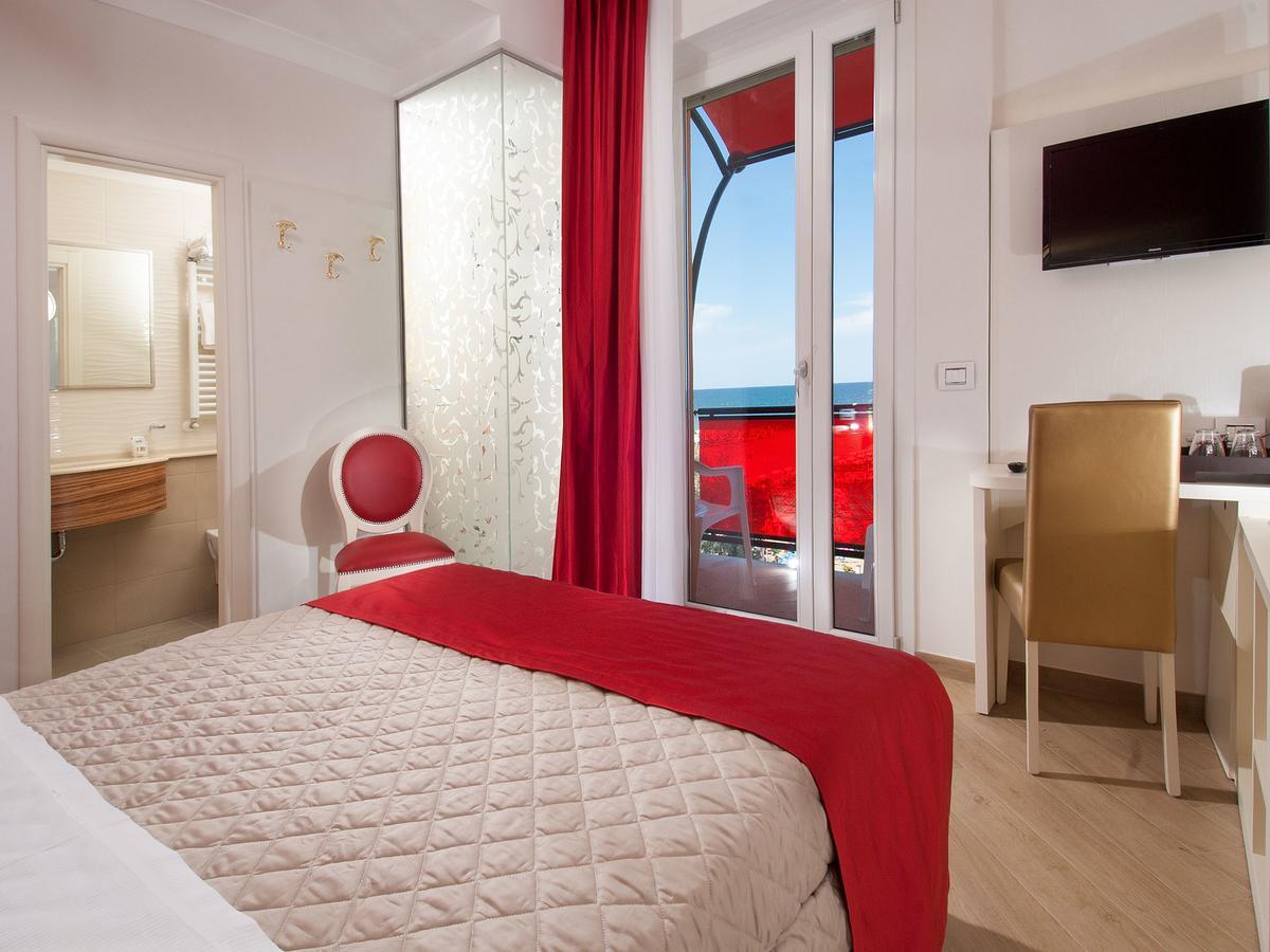 Hotel Ariane Rimini Esterno foto