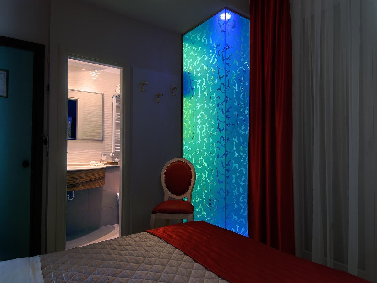 Hotel Ariane Rimini Esterno foto