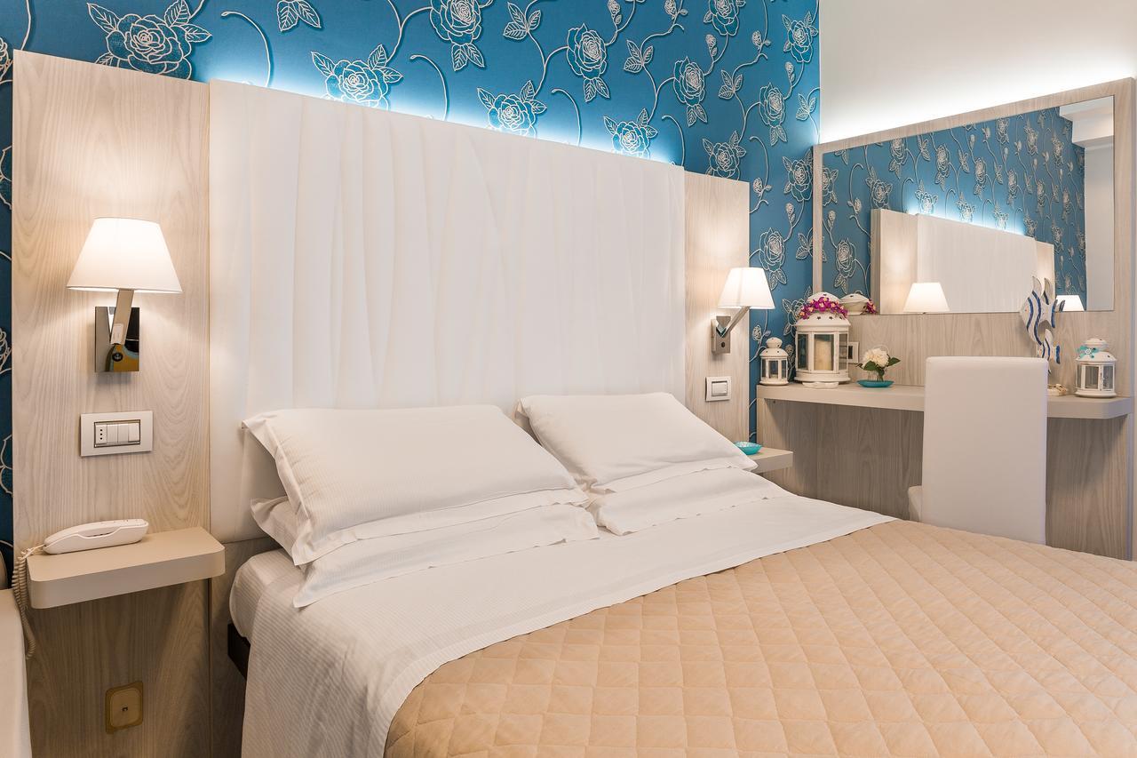 Hotel Ariane Rimini Esterno foto
